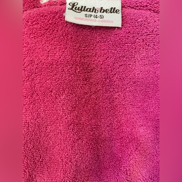 Girls winter jacket (4-5T) - Picture 2 of 2